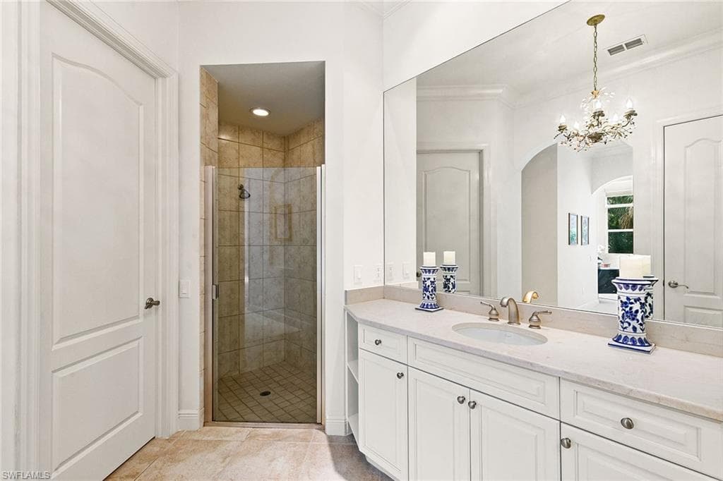 28540 Calabria CT 102-25