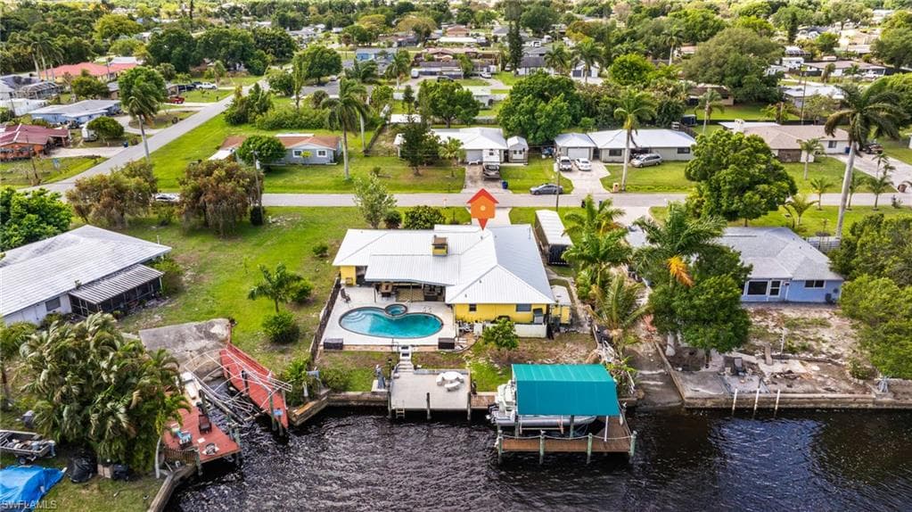 147 Coral DR-2
