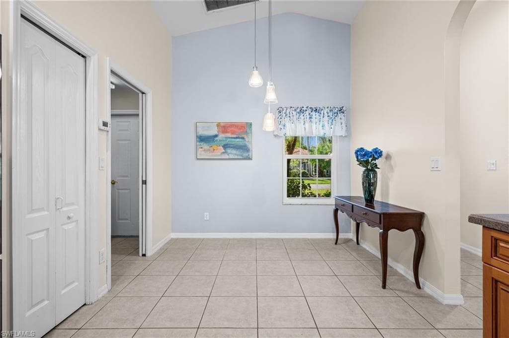 9481 Tranquil CT-10