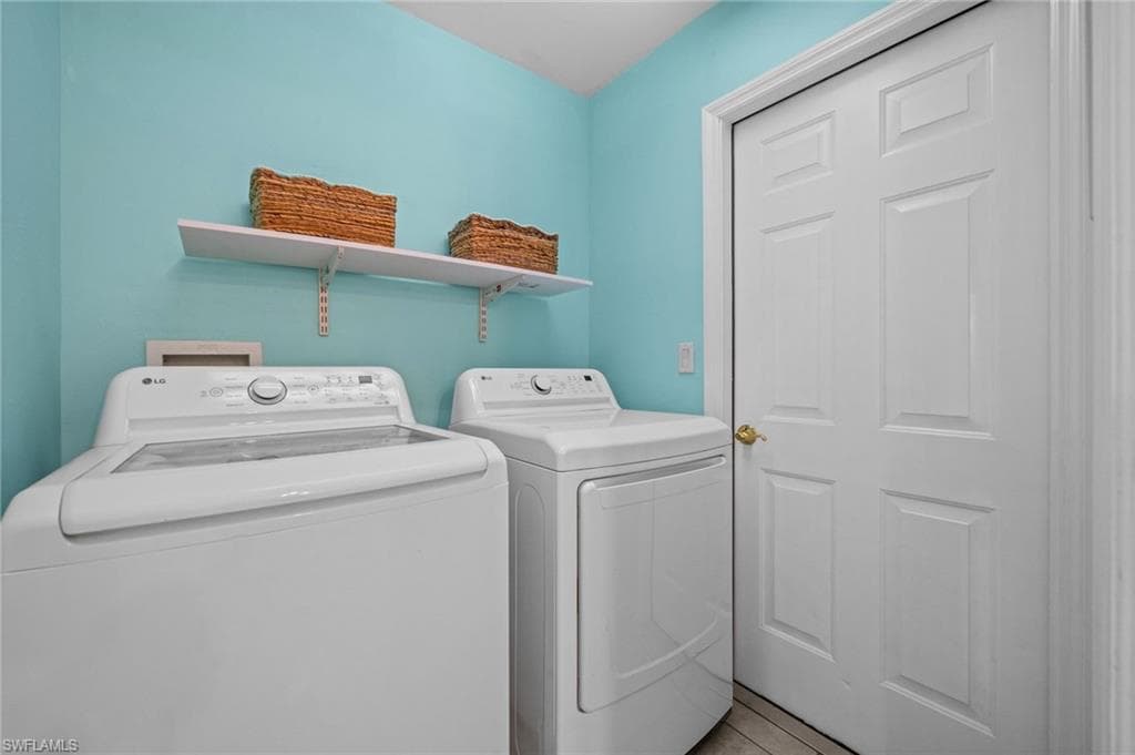 9481 Tranquil CT-19