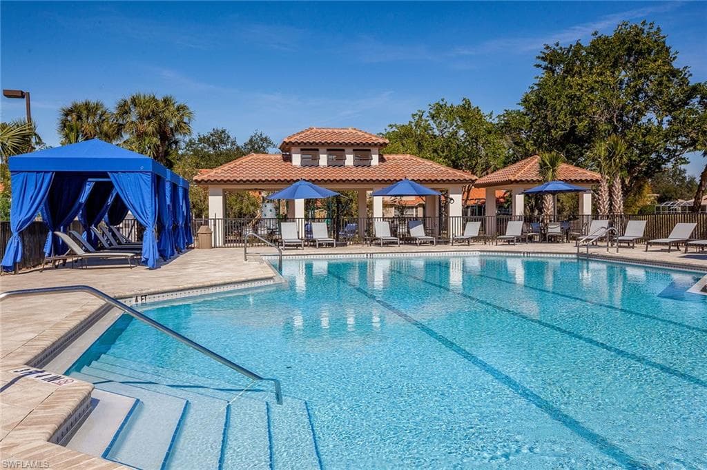 8069 San Vista CIR-34