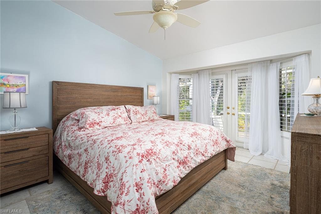 8069 San Vista CIR-11
