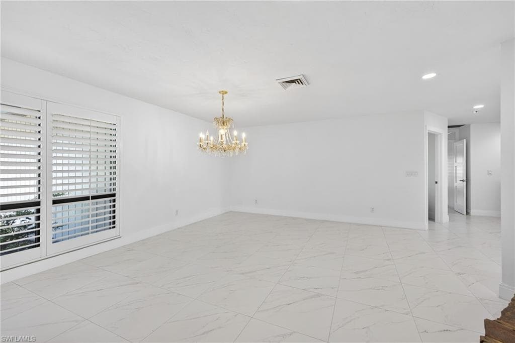 6824 Danah CT-17