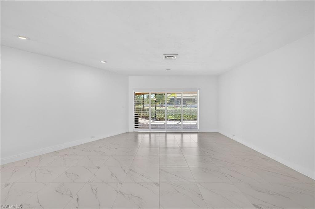 6824 Danah CT-14