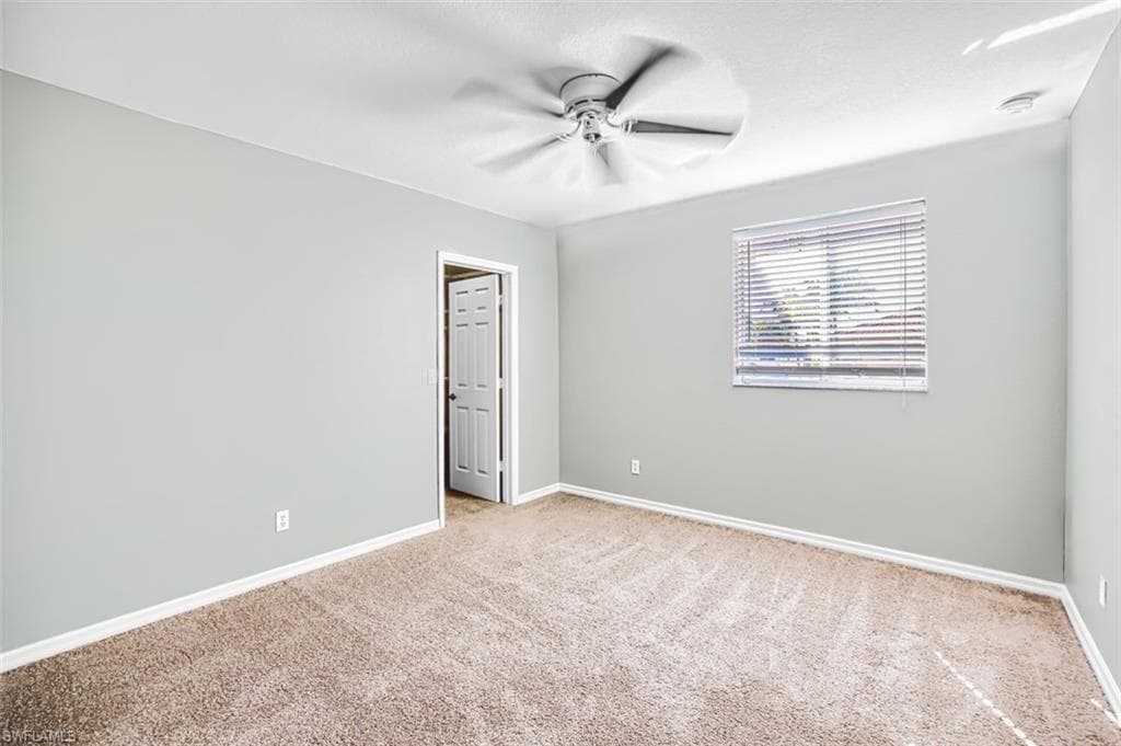8306 Sumner AVE-47