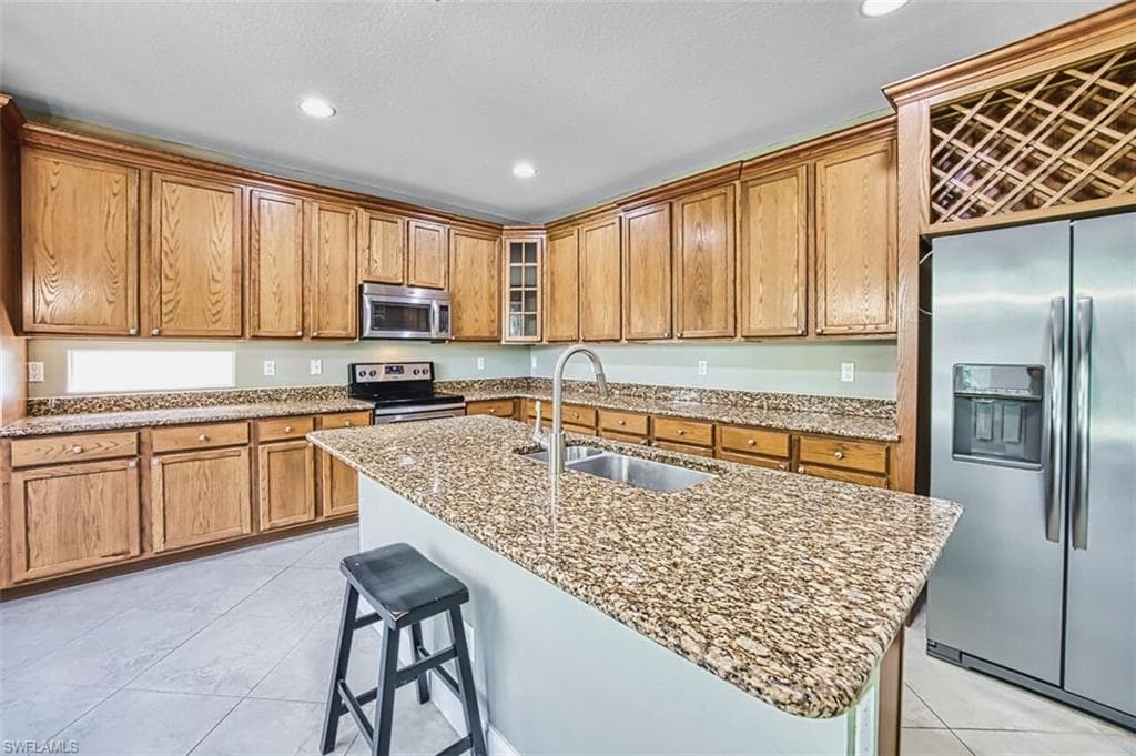 8306 Sumner AVE-16