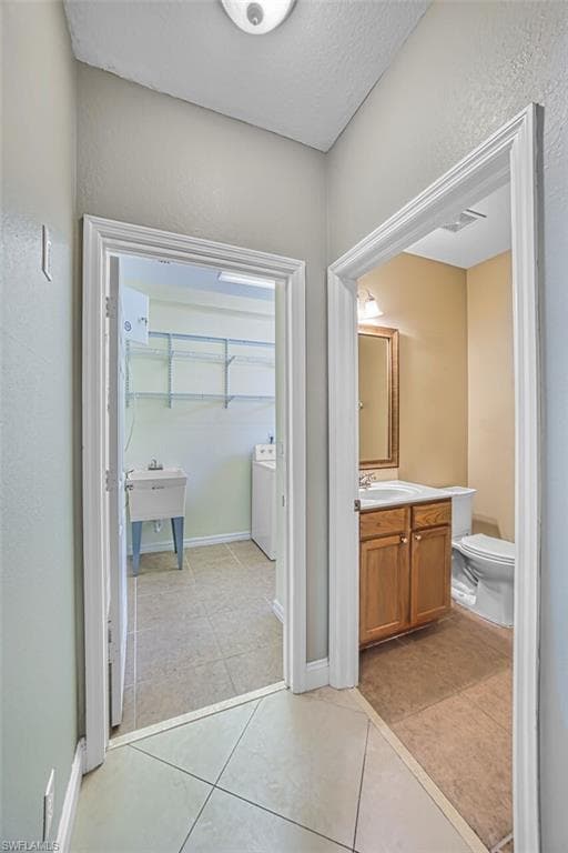 8306 Sumner AVE-26