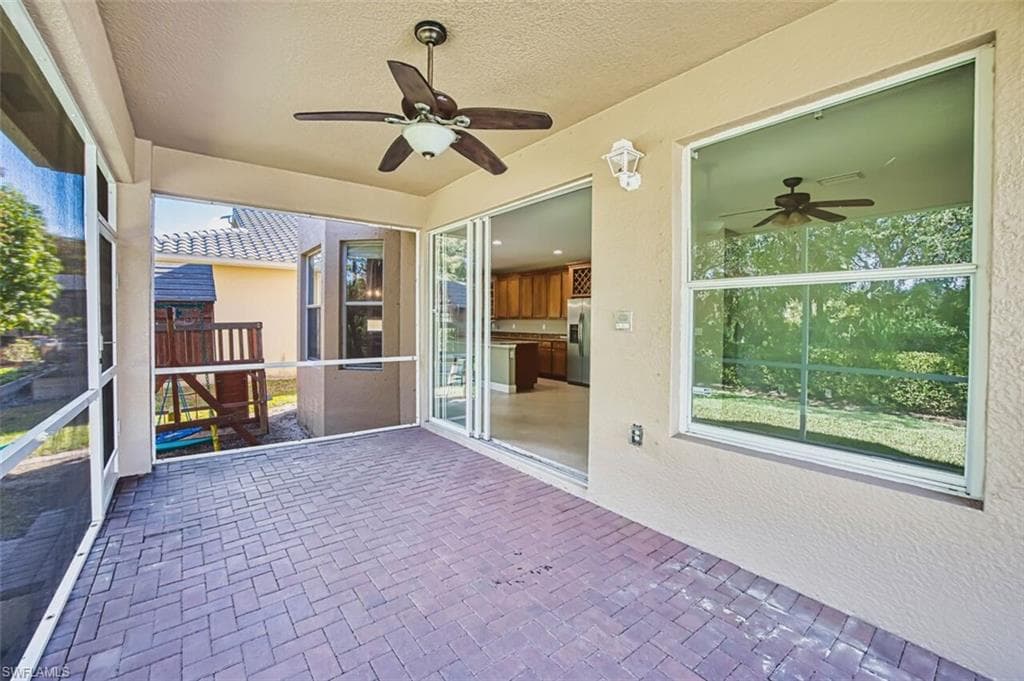 8306 Sumner AVE-24