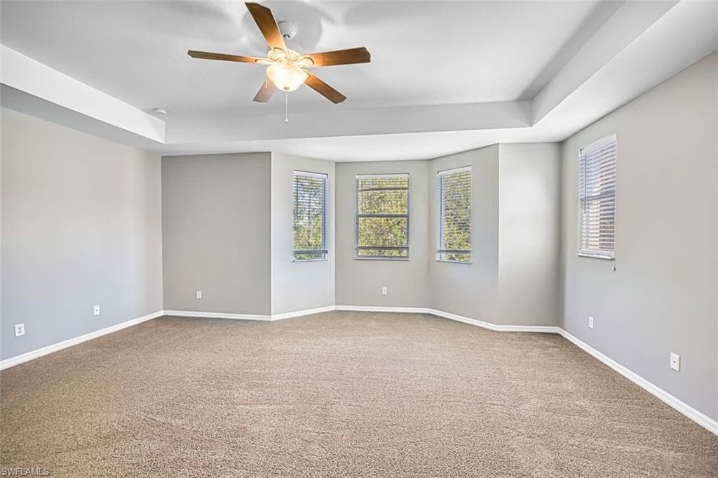 8306 Sumner AVE-40