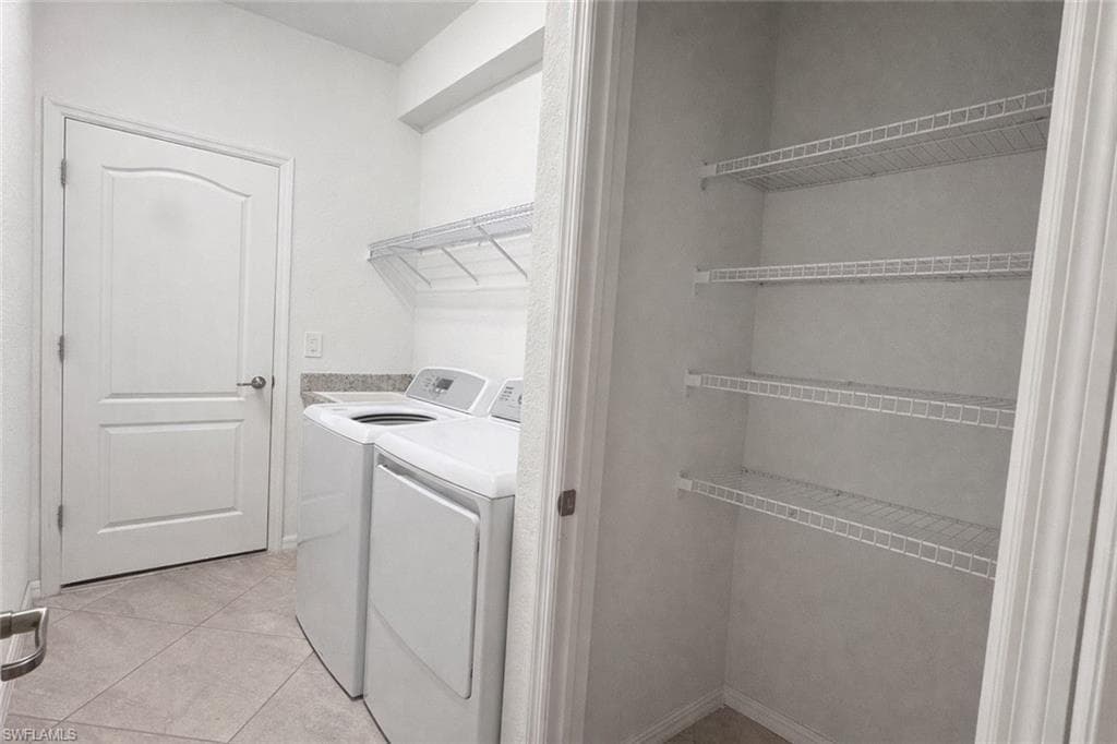 14745 Cantabria DR-16