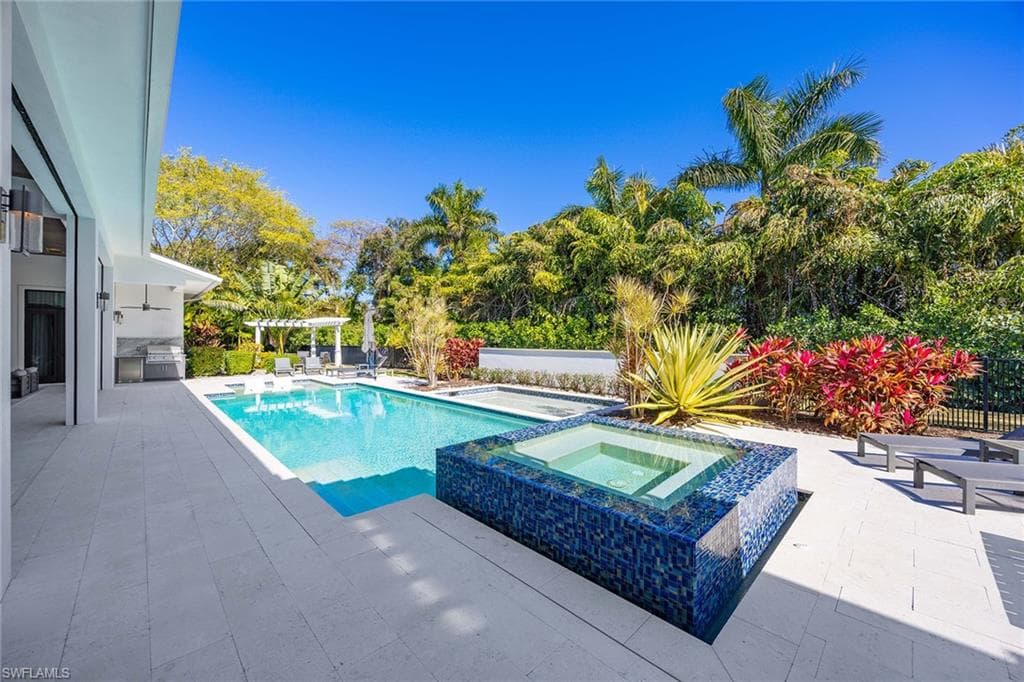 1300 Nautilus RD-37