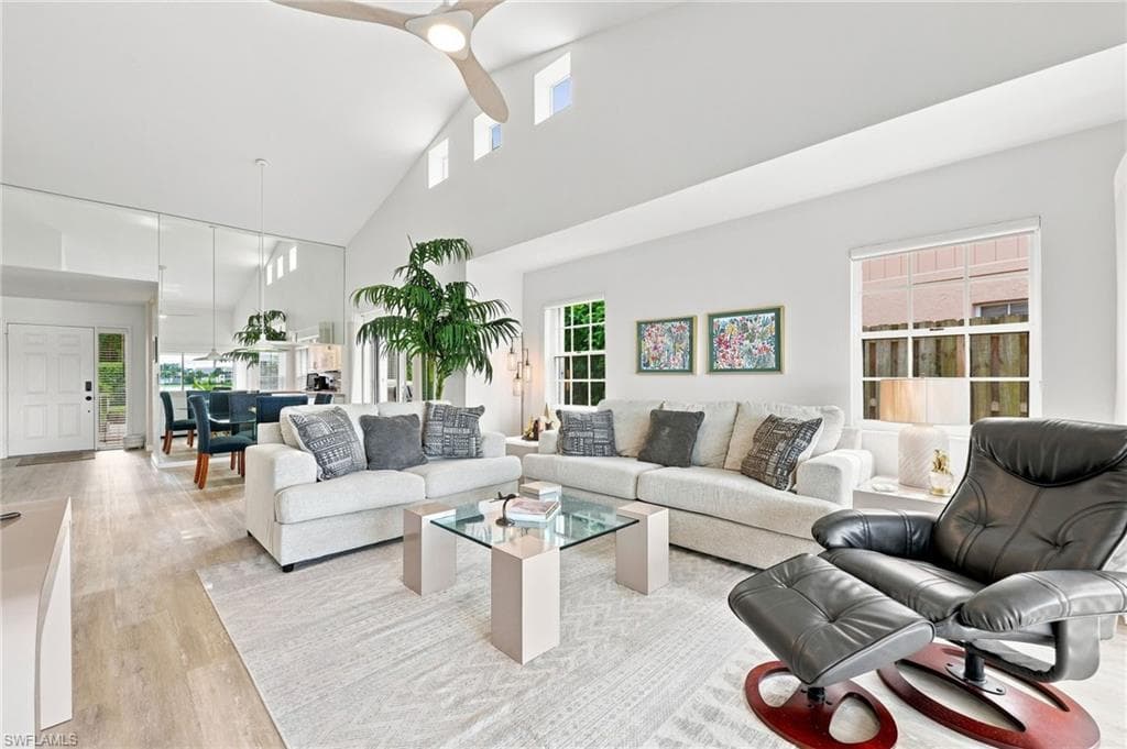 2608 Sailors WAY 122-8