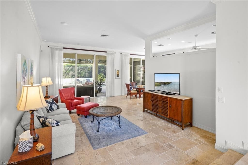 3660 Olde Cottage LN-6