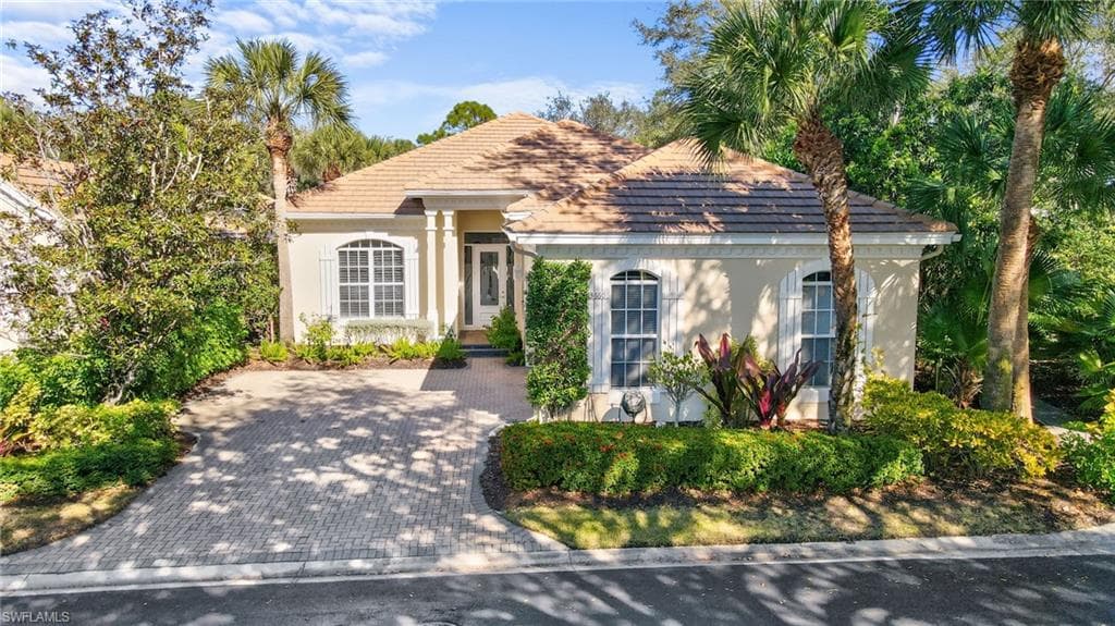 3660 Olde Cottage LN-1