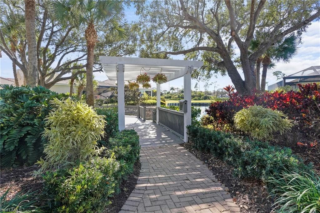3660 Olde Cottage LN-41