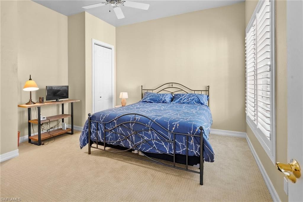 3660 Olde Cottage LN-37