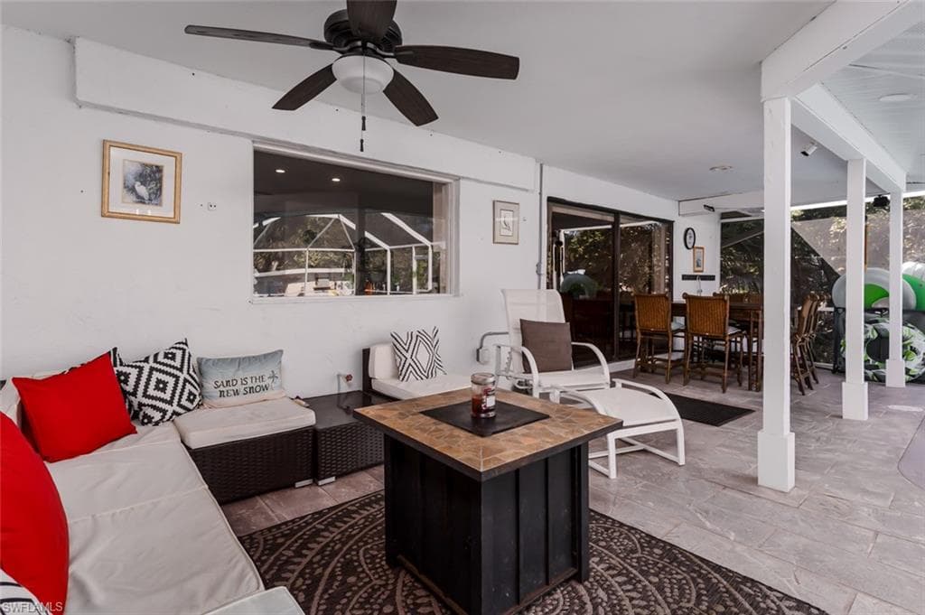 661 Valley DR-31
