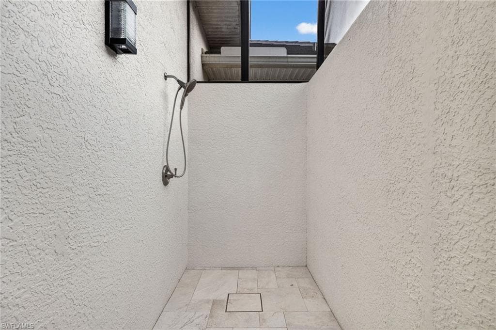 268 Cheshire WAY-30