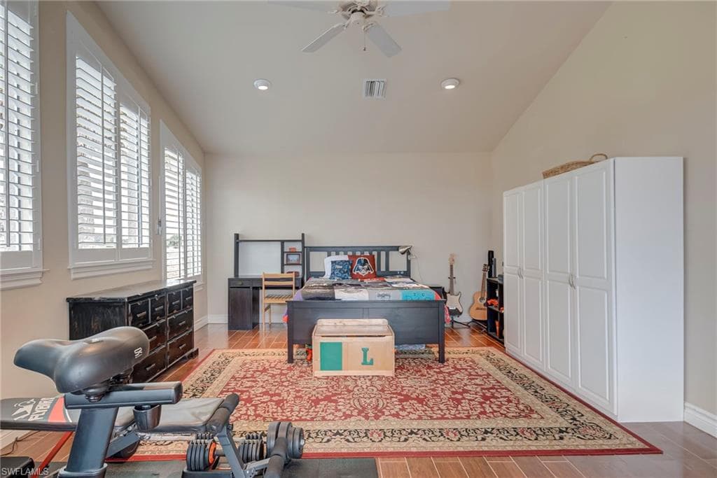 2131 Silk Bay BLVD-26