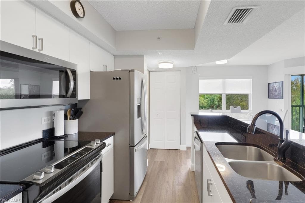 8851 Colonnades CT W 131-7