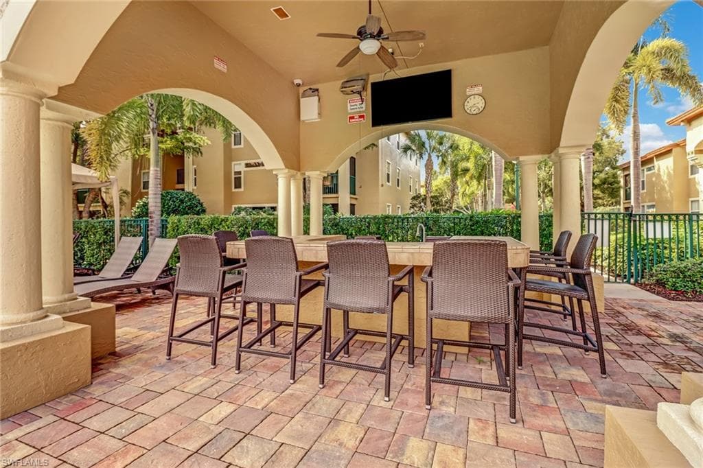 8851 Colonnades CT W 131-28