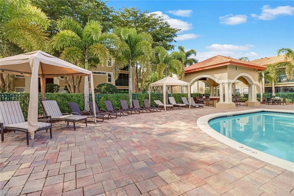 8851 Colonnades CT W 131-29