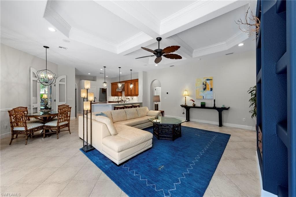 22043 Sycamore Grove-22