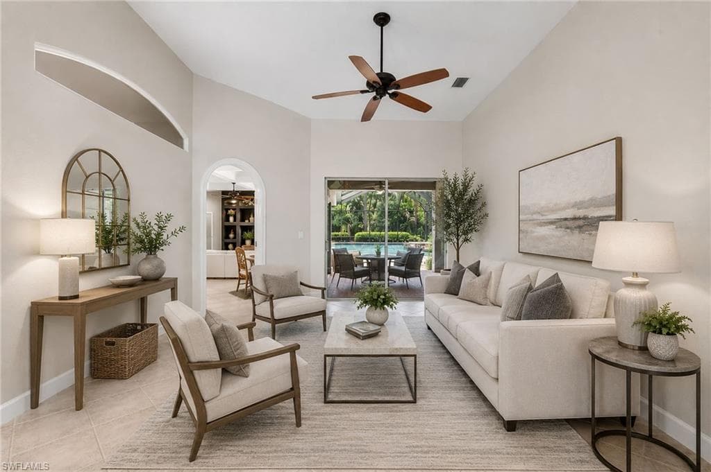 22043 Sycamore Grove-11
