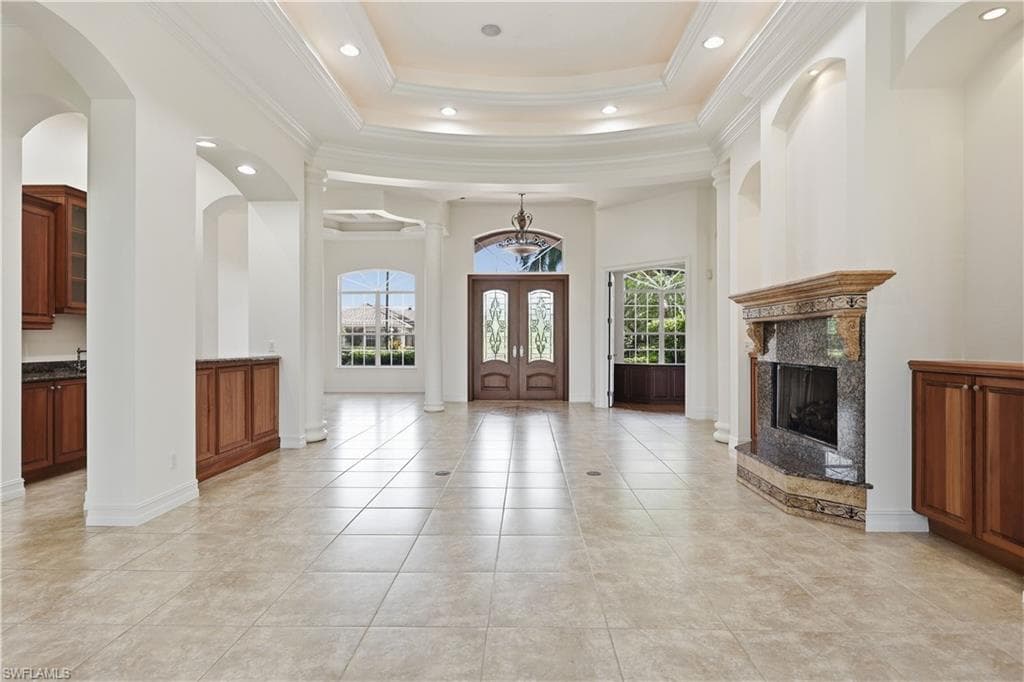 1687 Persimmon DR-12
