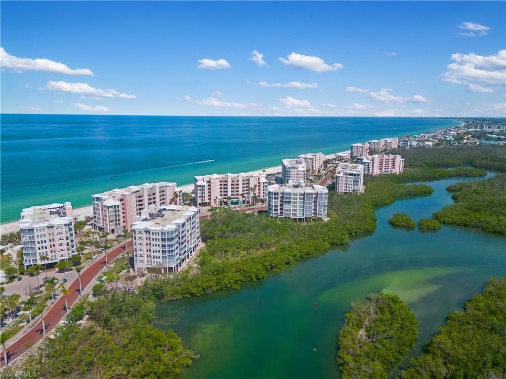 267 Barefoot Beach BLVD 305-26