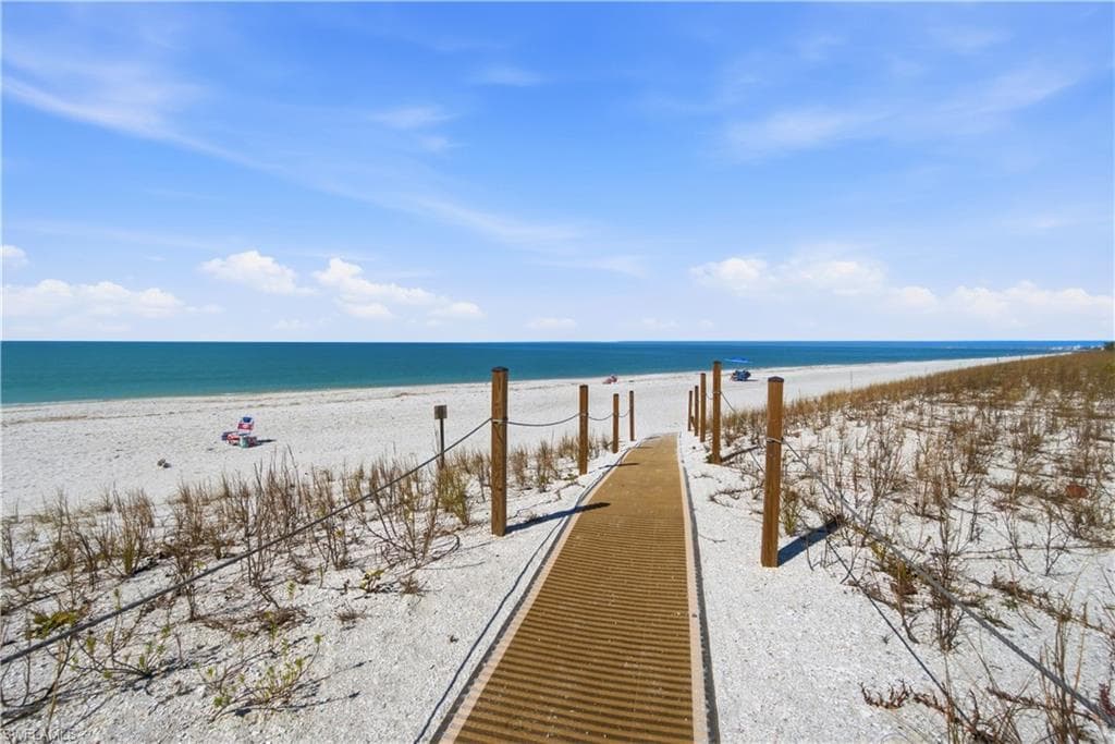 267 Barefoot Beach BLVD 305-24