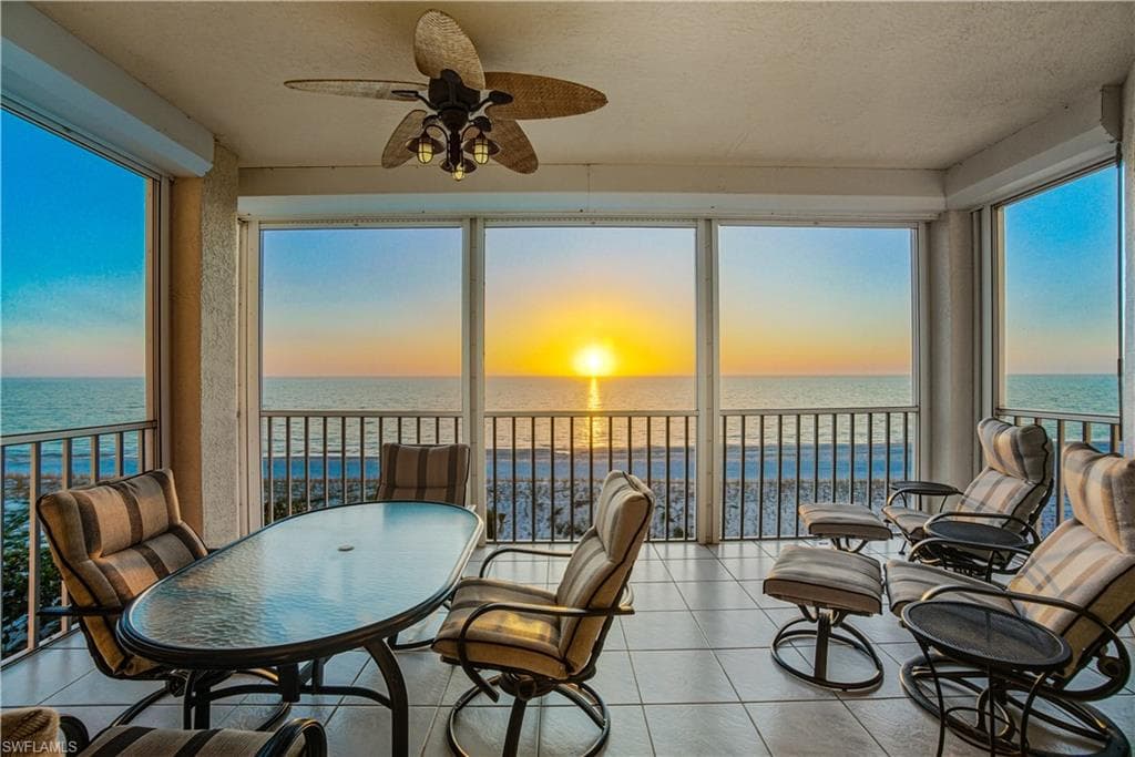 267 Barefoot Beach BLVD 305-19