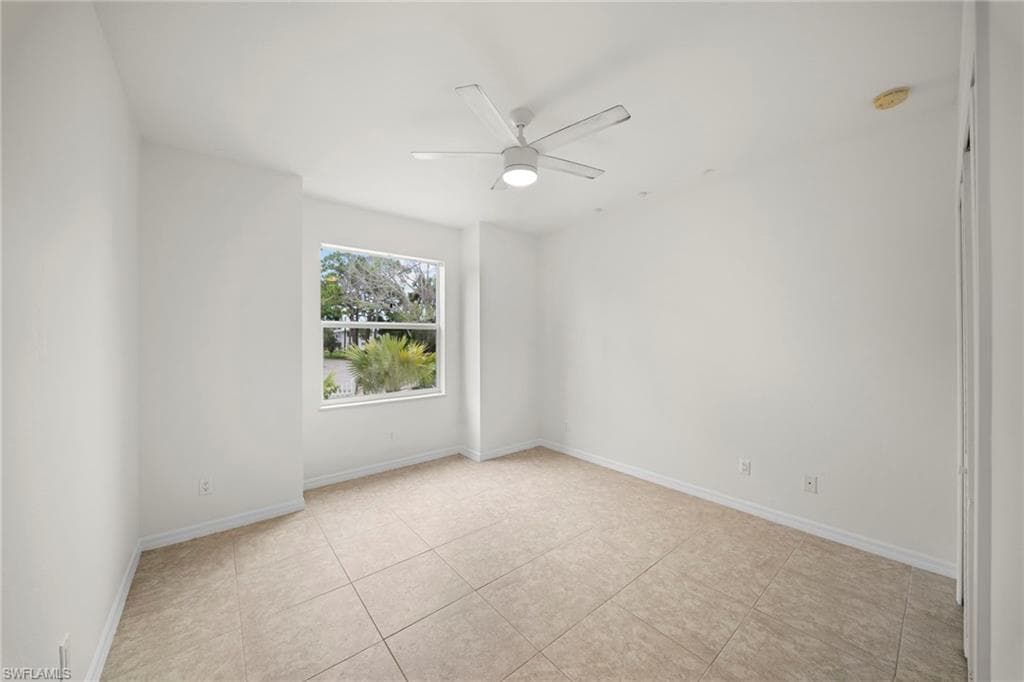 4011 Tarpon AVE-15