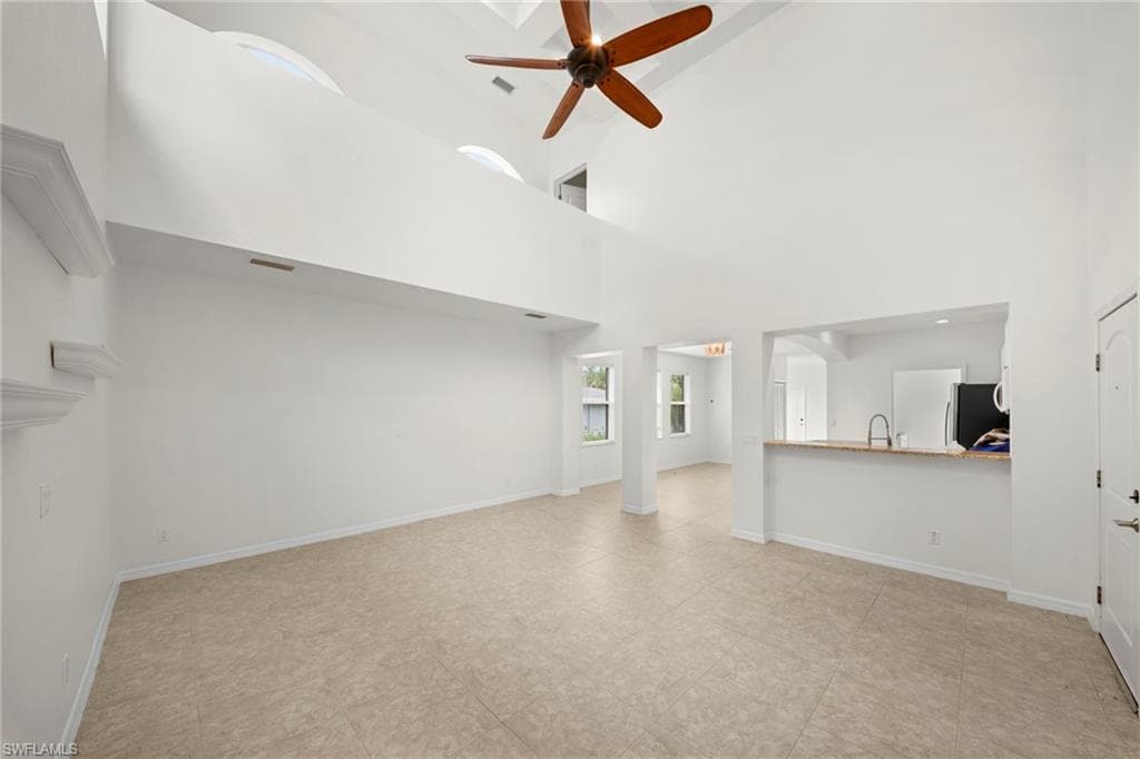 4011 Tarpon AVE-11