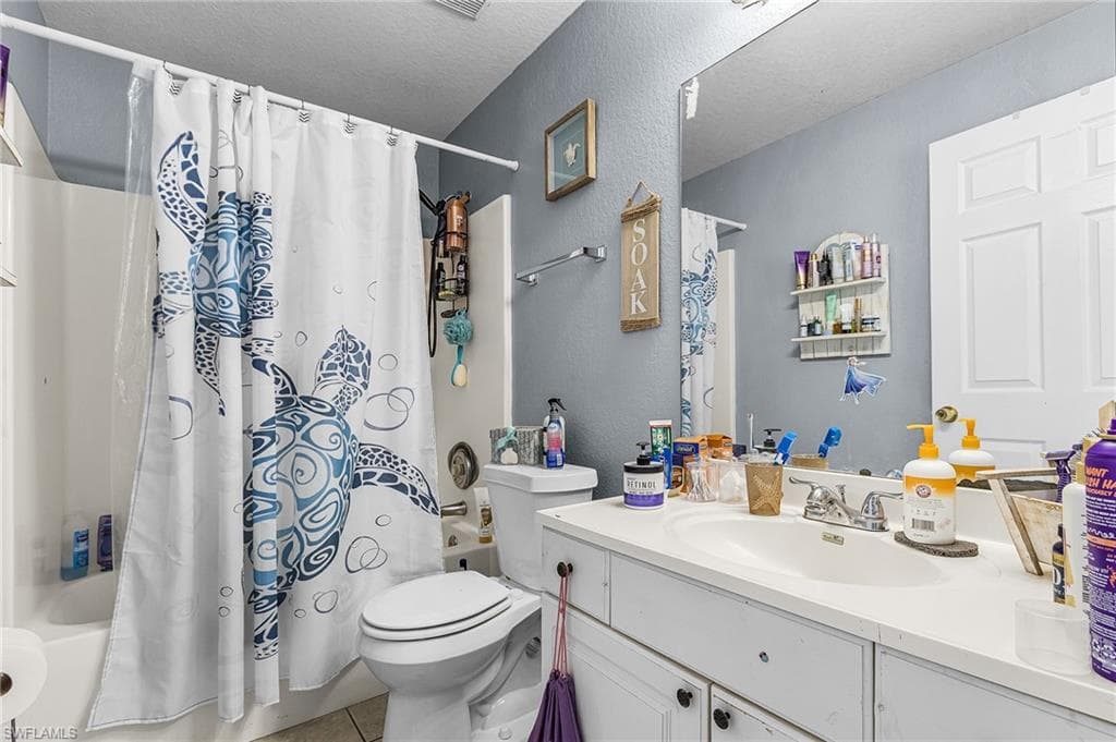 4409 & 4411 22nd ST SW-12