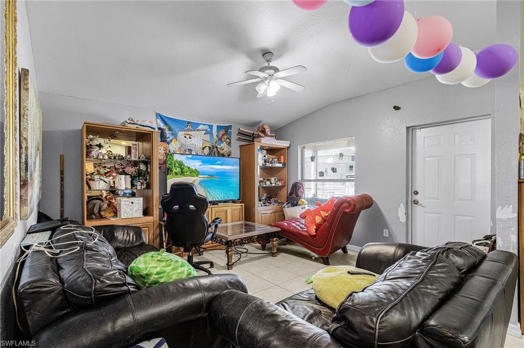 4409 & 4411 22nd ST SW-15