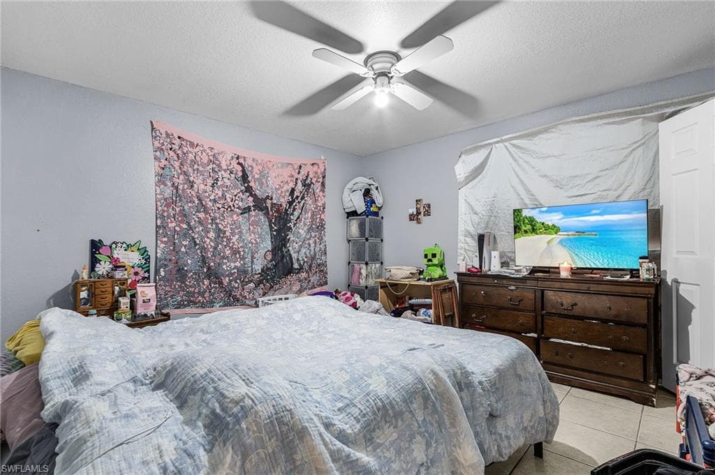 4409 & 4411 22nd ST SW-19
