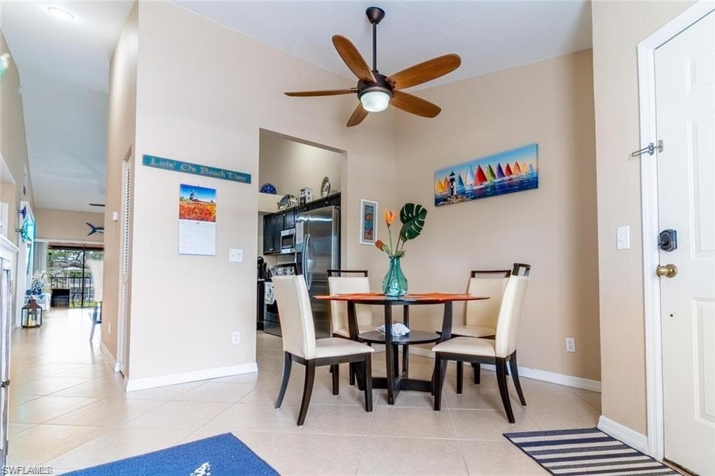 760 Wiggins Lake DR 205-9