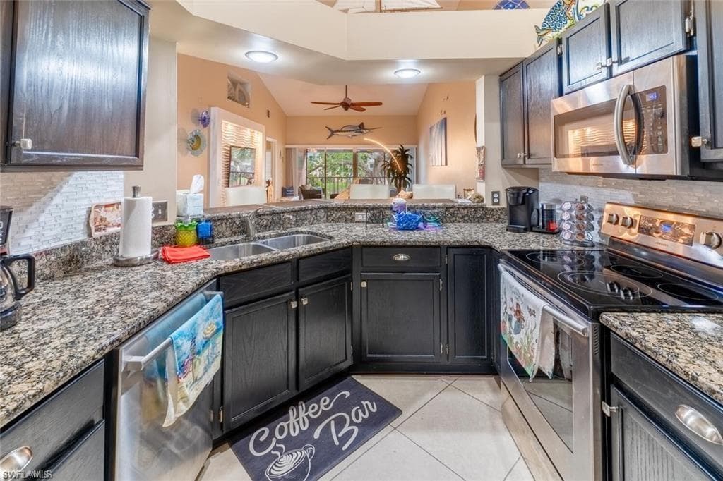 760 Wiggins Lake DR 205-14