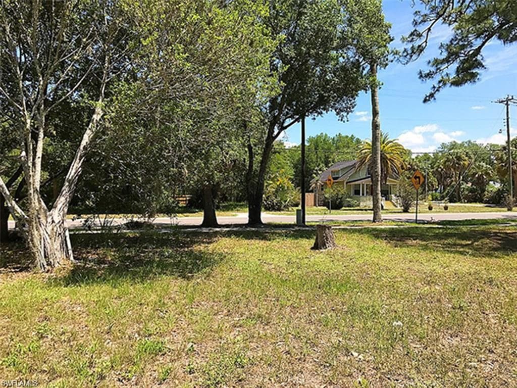2742 2nd ST-2