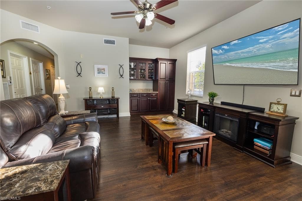 1520 SW 50th ST 102-2