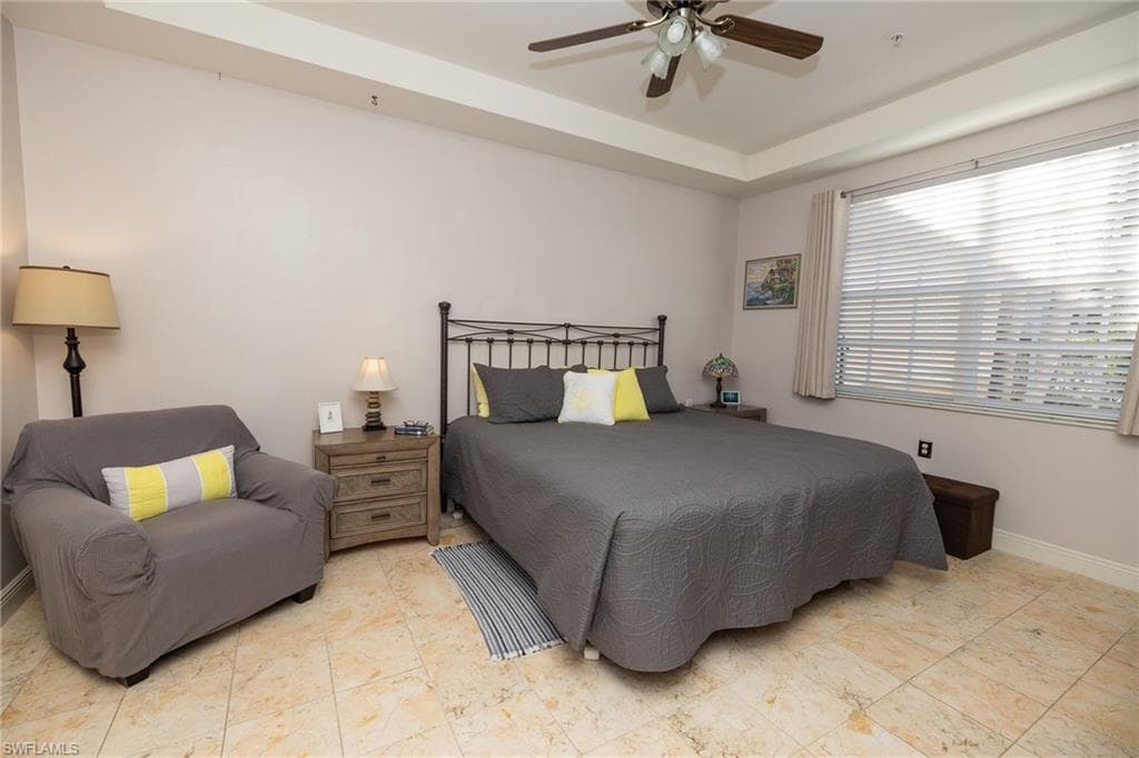 1520 SW 50th ST 102-12