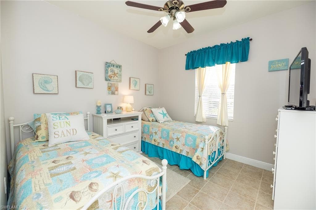 1520 SW 50th ST 102-18