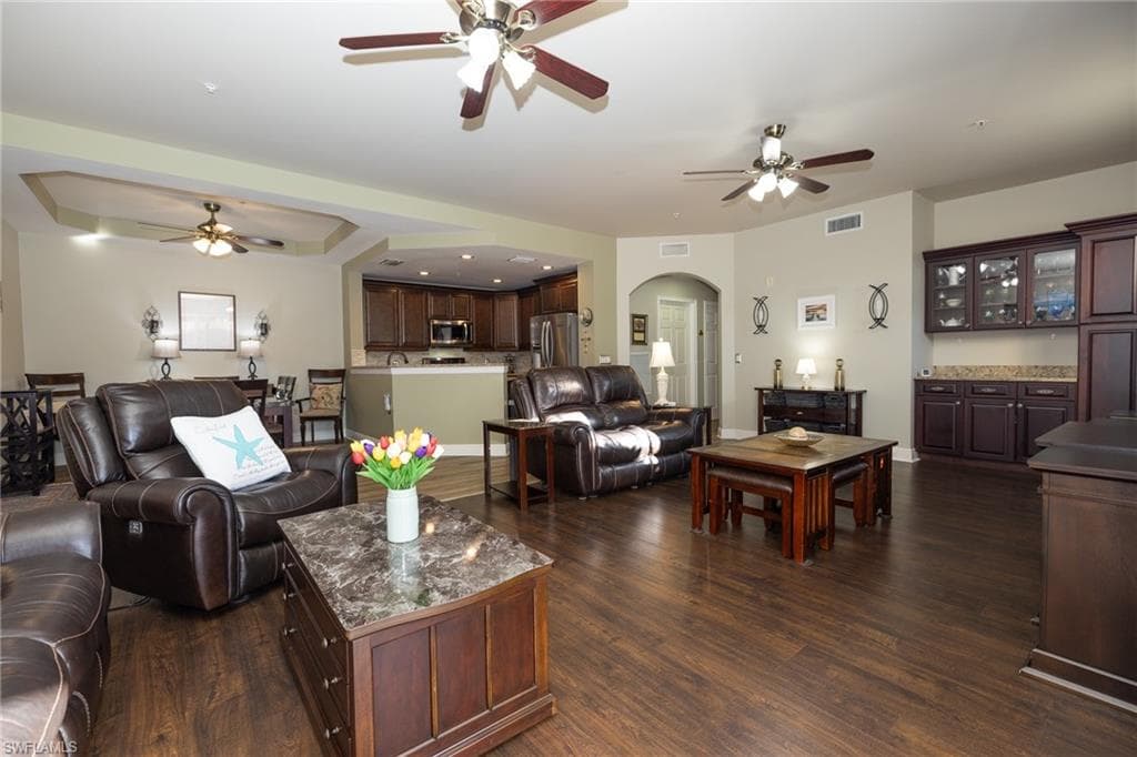 1520 SW 50th ST 102-11