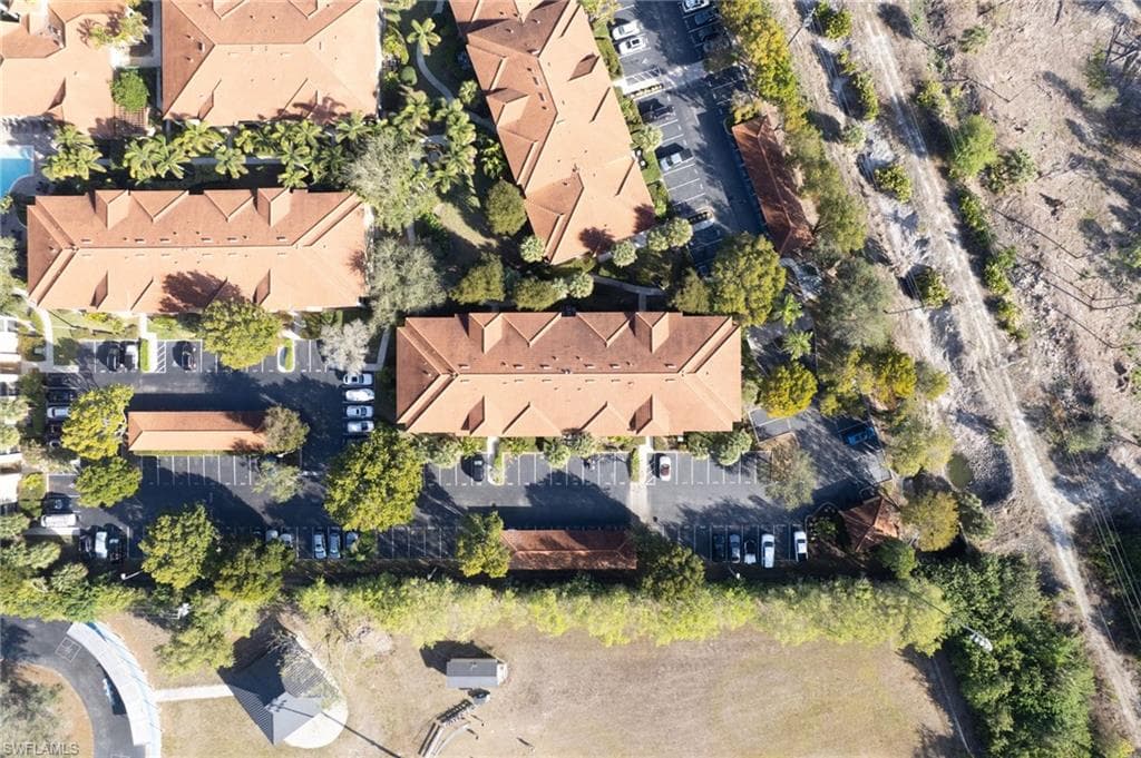 8940 Colonnades CT E 713-23
