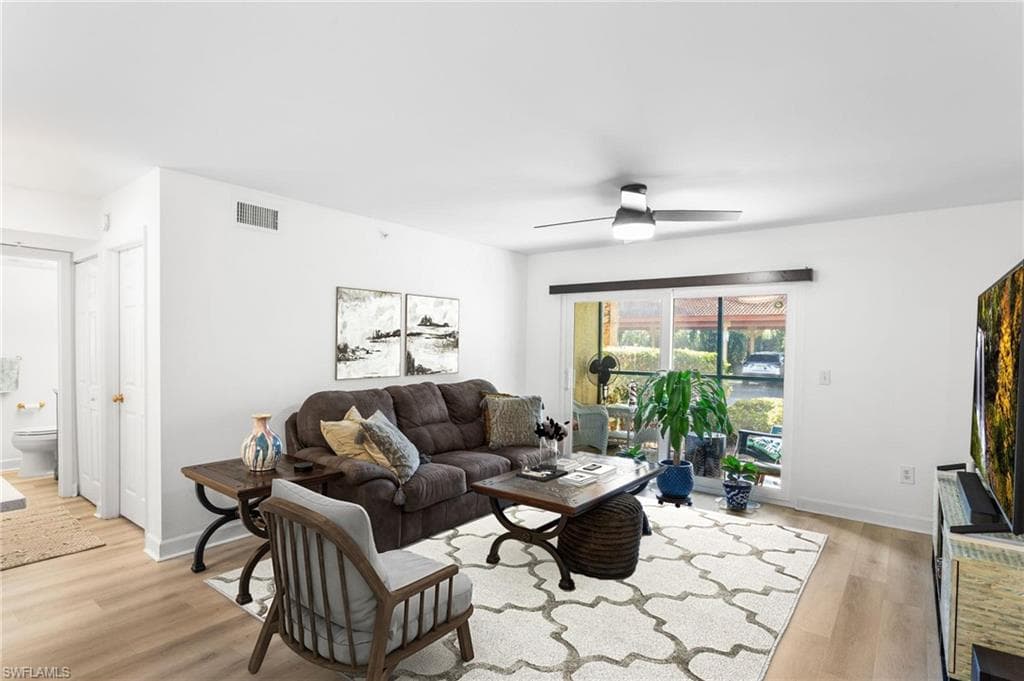 8940 Colonnades CT E 713-2
