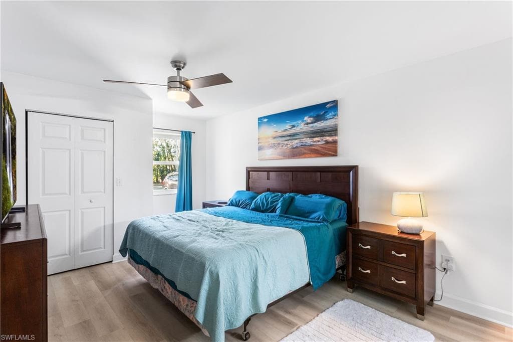 8940 Colonnades CT E 713-8