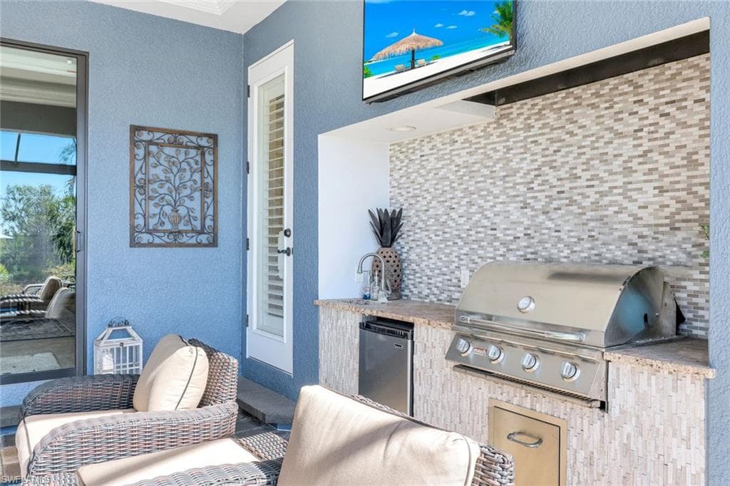 11711 Royal Tee CIR-32