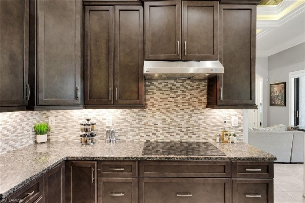 11711 Royal Tee CIR-15