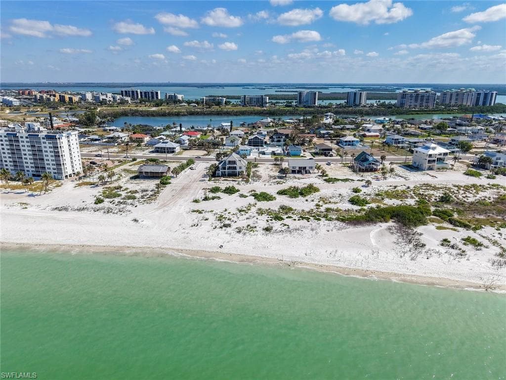 7986 Estero BLVD-11